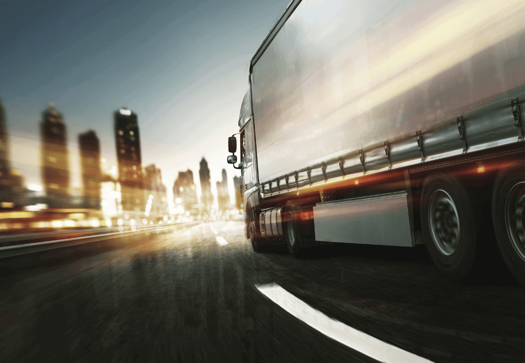 camion effectuant une livraison de nuit