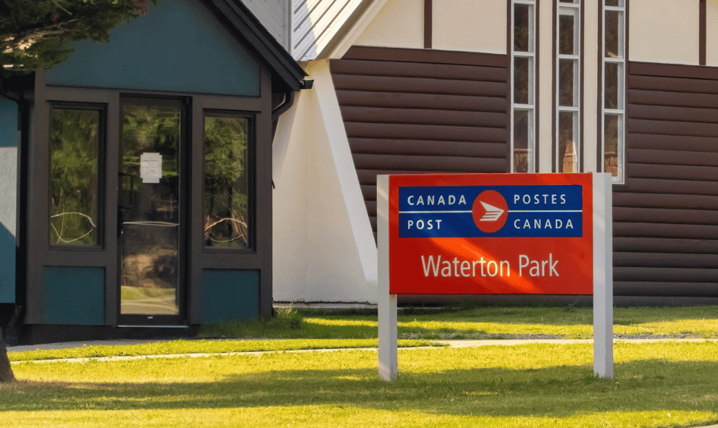 Canadian government to end home delivery in Canada Post reform